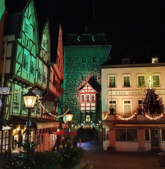 Linzer Weihnachtszauber 1 | © MBE Licht- & Tontechnik, Marcus Borchert Linzer Weihnachtszauber 1 | © MBE Licht- & Tontechnik, Marcus Borchert